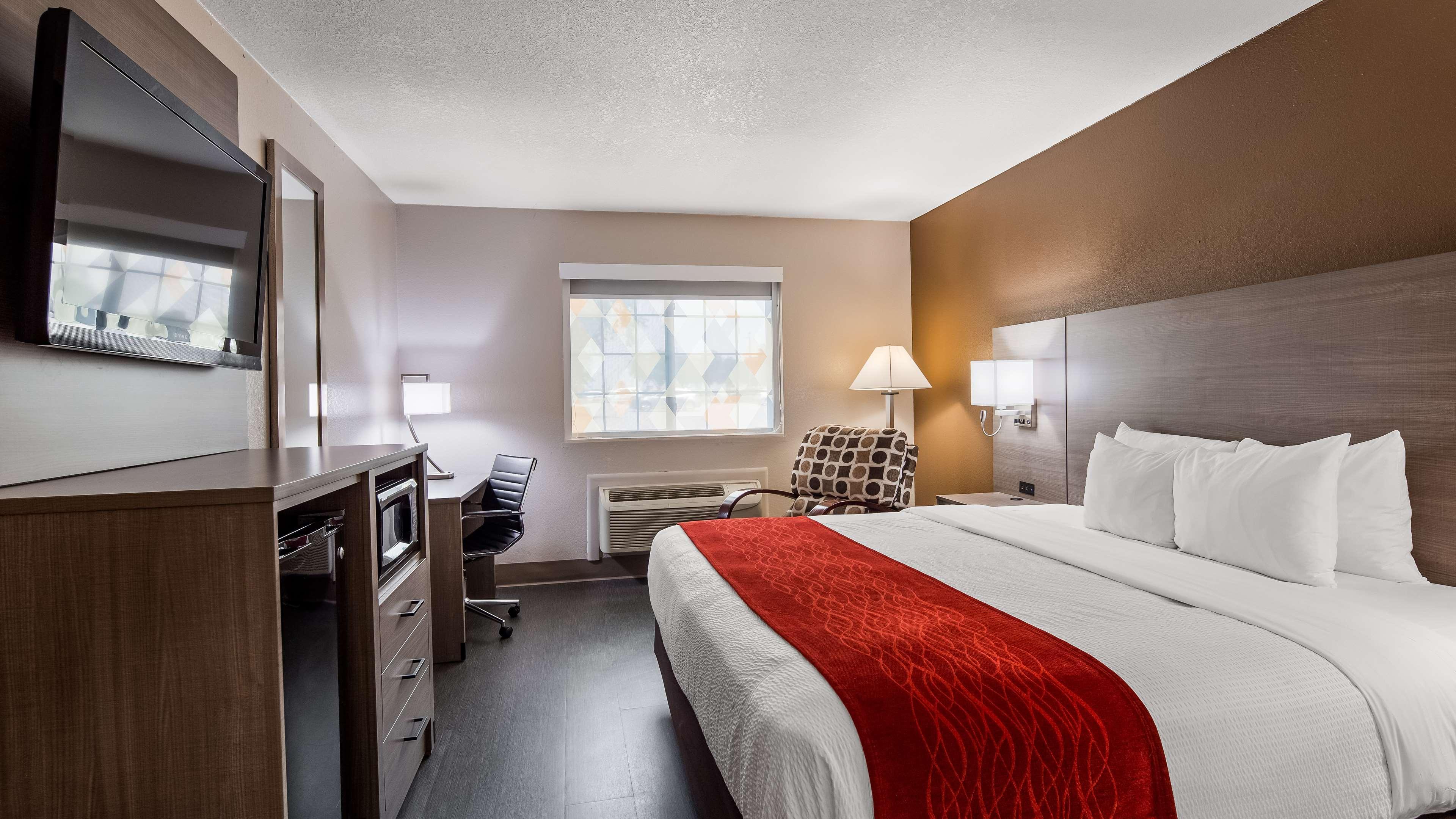Surestay Plus Hotel By Best Western Kearney Экстерьер фото