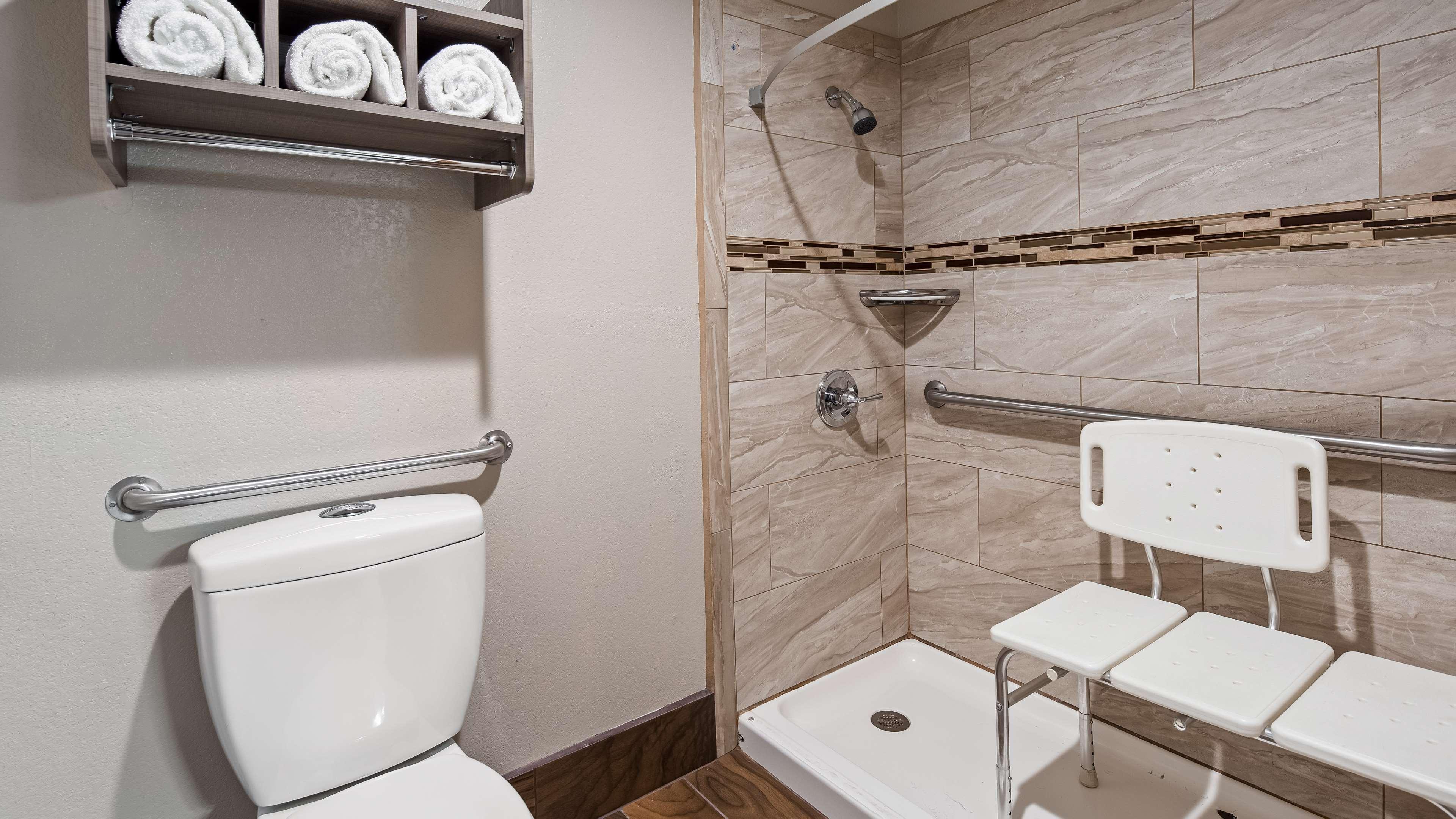 Surestay Plus Hotel By Best Western Kearney Экстерьер фото