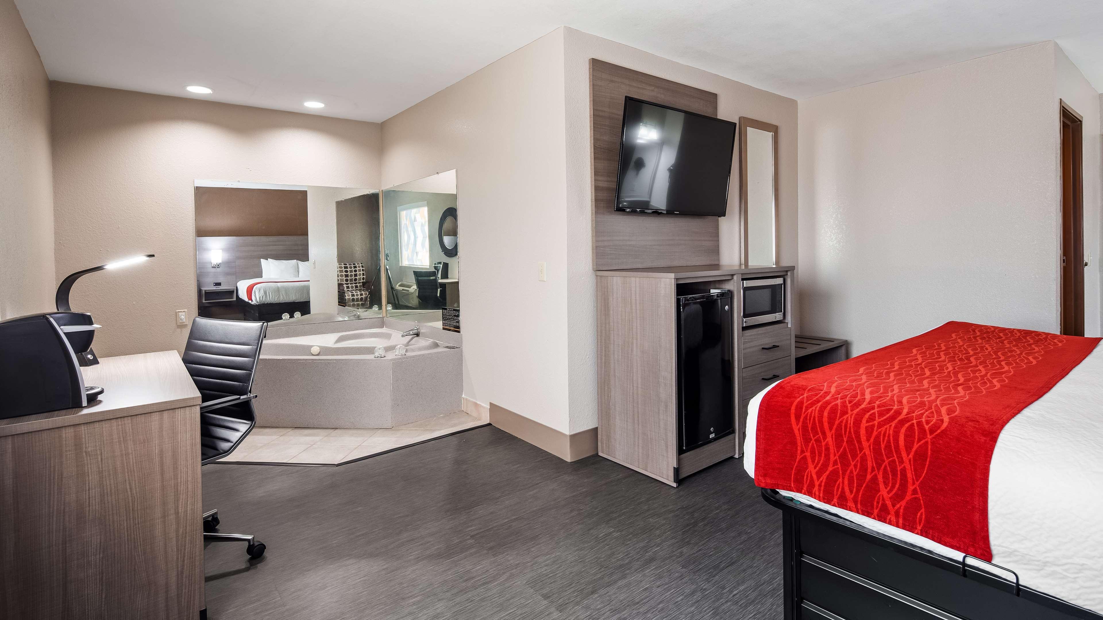 Surestay Plus Hotel By Best Western Kearney Экстерьер фото