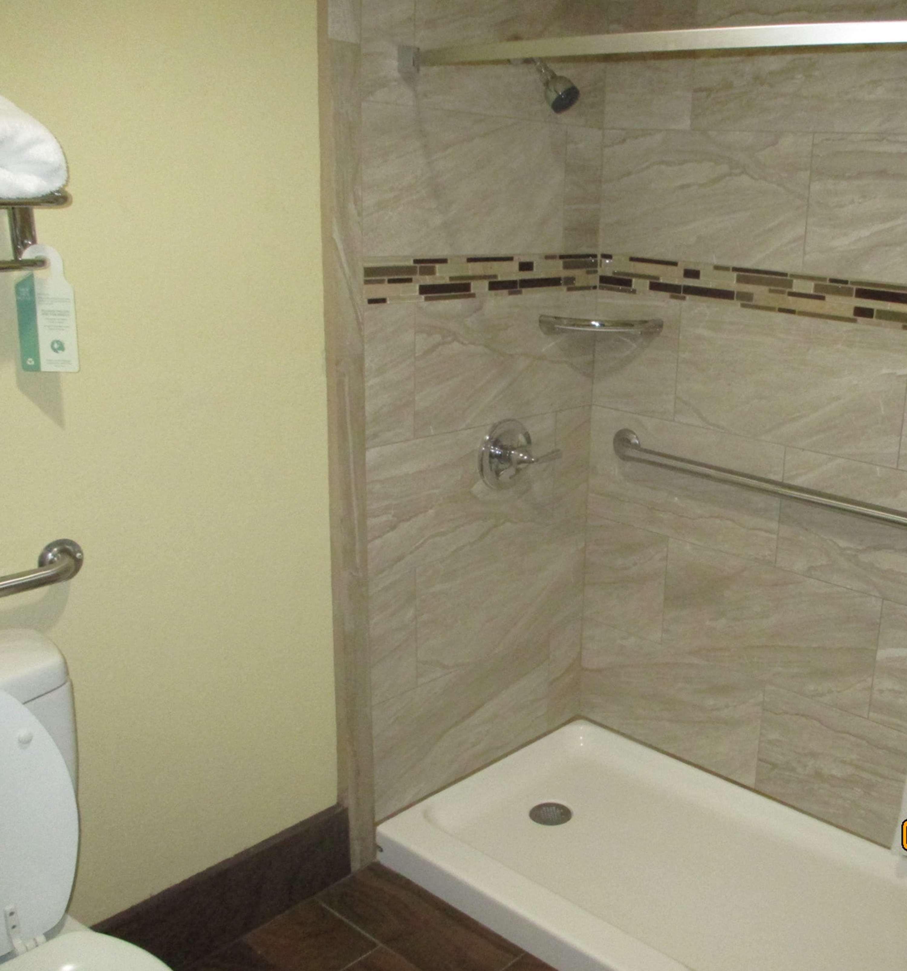 Surestay Plus Hotel By Best Western Kearney Экстерьер фото
